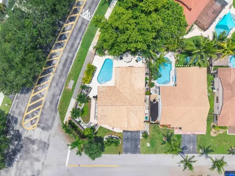 15681 Dover Court Davie FL 33331