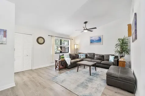 15681 Dover Court Davie FL 33331