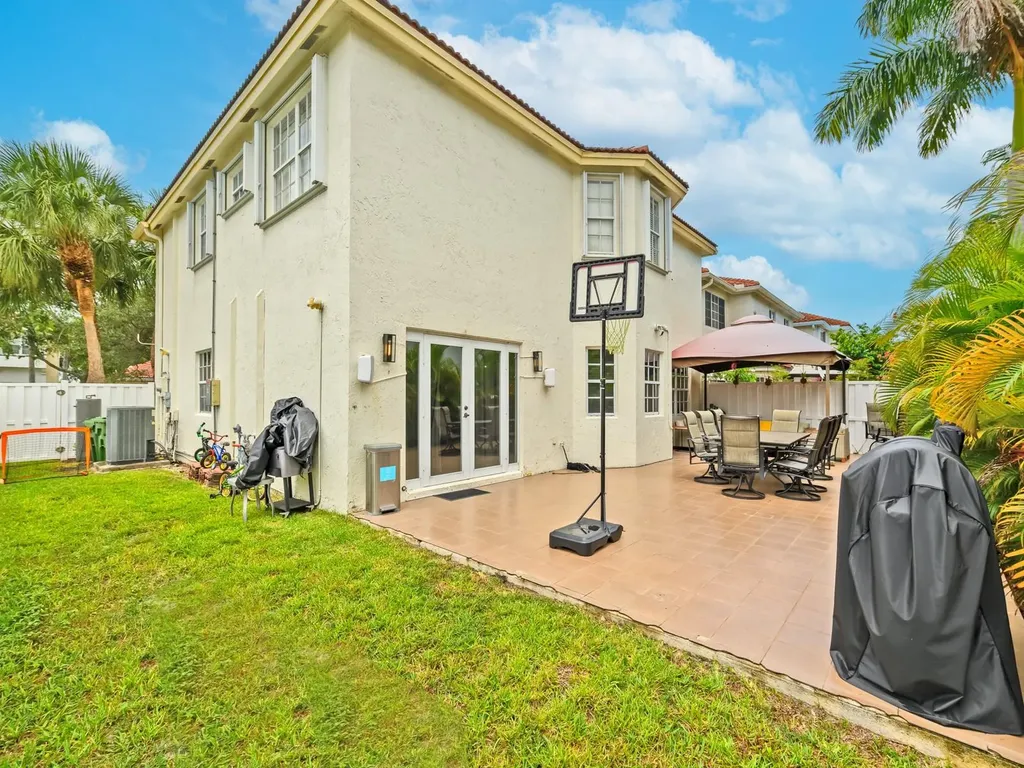 101 Gables Boulevard Weston FL 33326