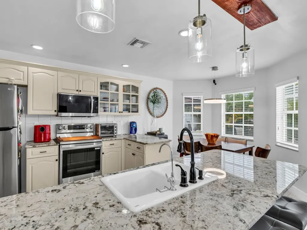 101 Gables Boulevard Weston FL 33326
