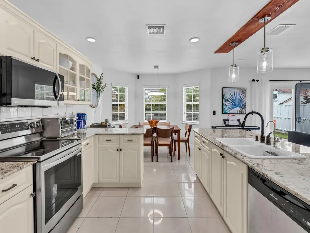 101 Gables Boulevard Weston FL 33326