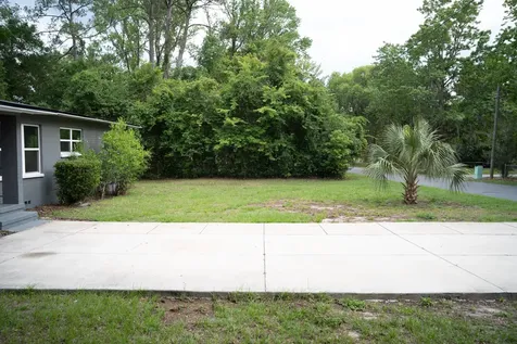 1015 SE 10th Terrace Gainesville FL 32601