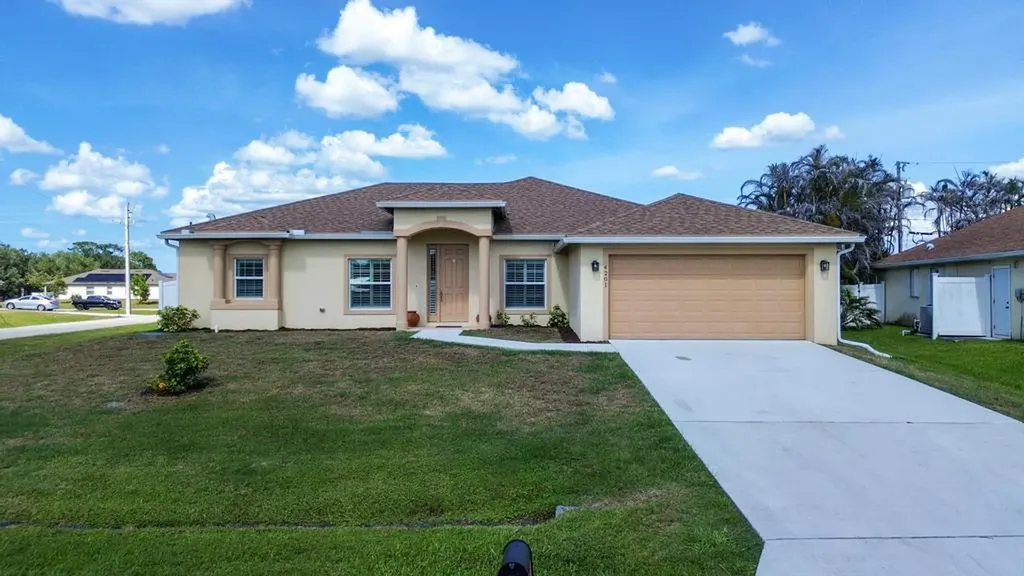 4201 SW Mcclellen Street Port St Lucie FL 34953