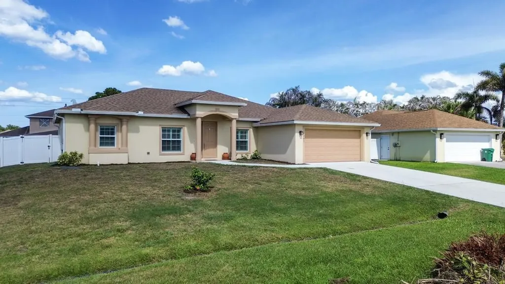 4201 SW Mcclellen Street Port St Lucie FL 34953