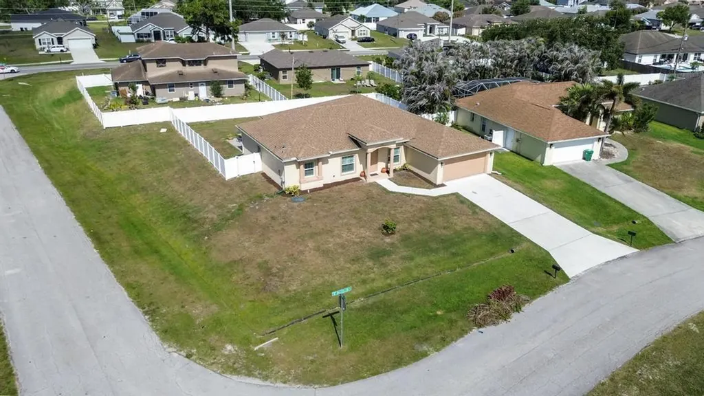 4201 SW Mcclellen Street Port St Lucie FL 34953