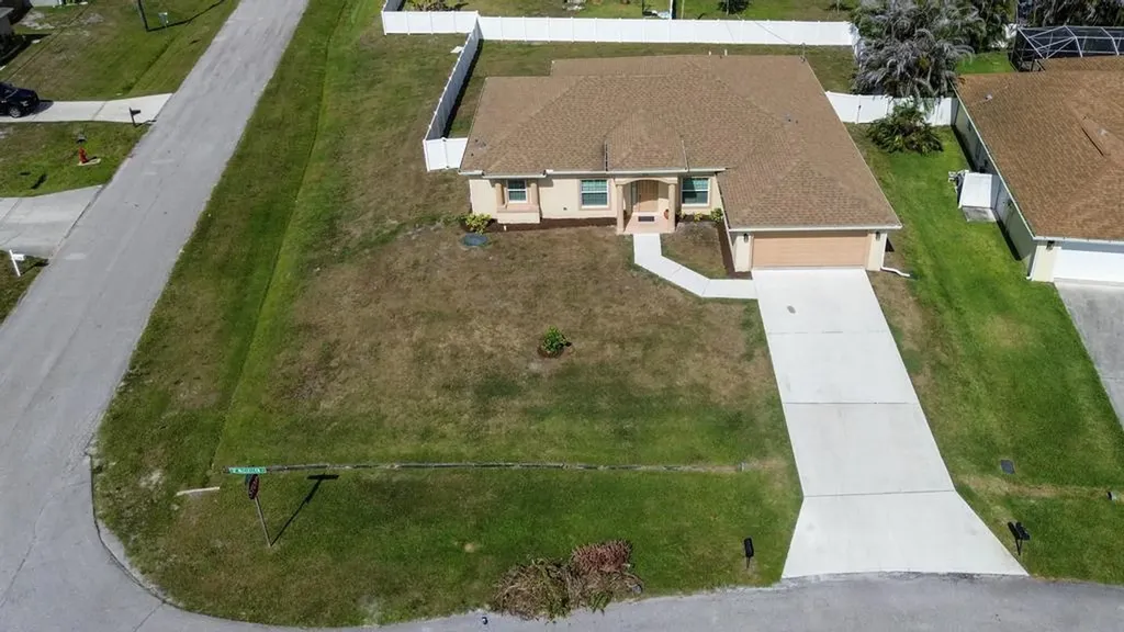 4201 SW Mcclellen Street Port St Lucie FL 34953
