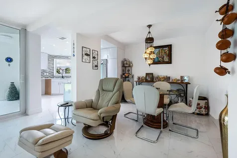 3661 Via Poinciana Road Lake Worth FL 33461