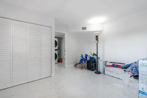 3661 Via Poinciana Road Lake Worth FL 33461