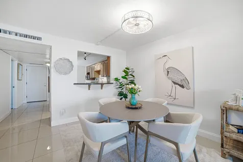 6 Royal Palm Way Boca Raton FL 33432
