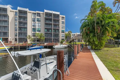 6 Royal Palm Way Boca Raton FL 33432