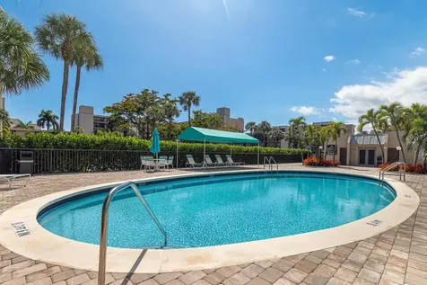 6 Royal Palm Way Boca Raton FL 33432