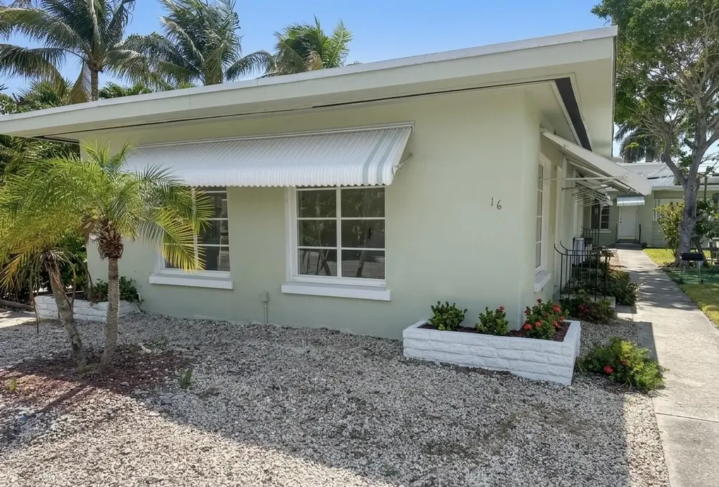 16 S Ocean Breeze Lake Worth Beach FL 33460