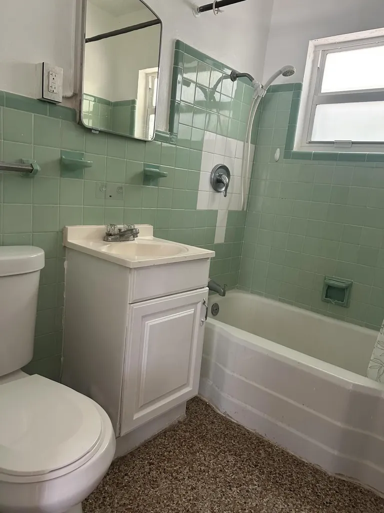 16 S Ocean Breeze Lake Worth Beach FL 33460