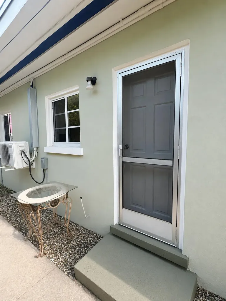 16 S Ocean Breeze Lake Worth Beach FL 33460