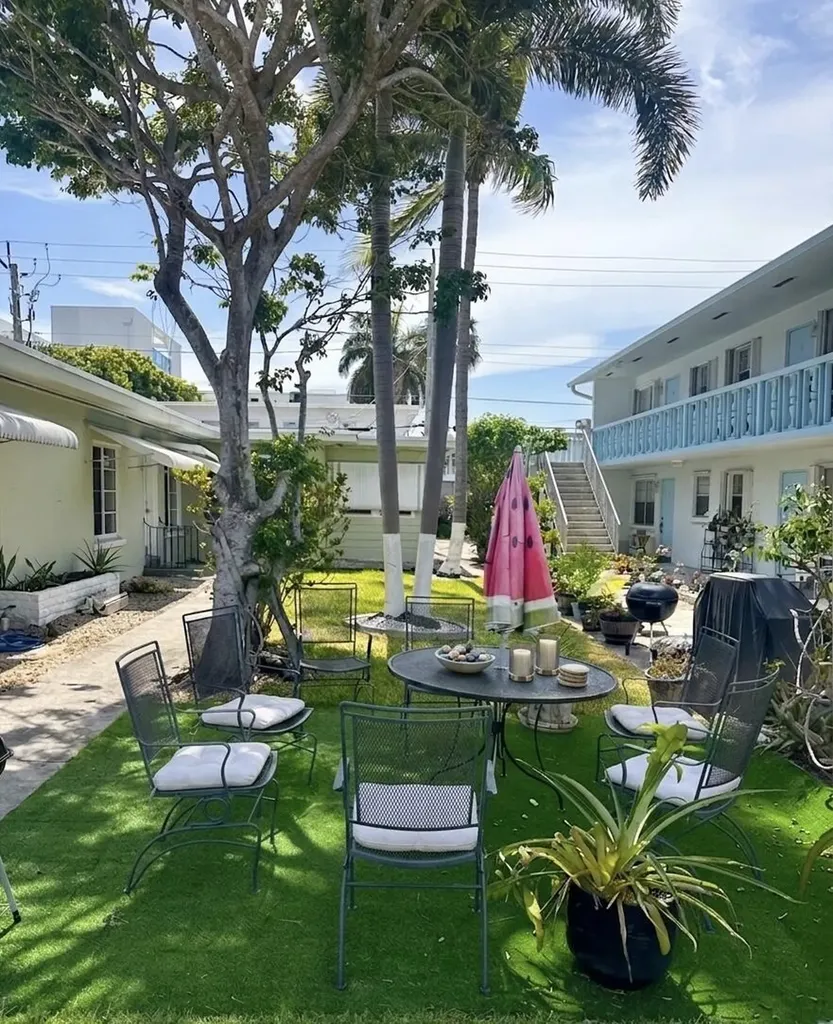 16 S Ocean Breeze Lake Worth Beach FL 33460