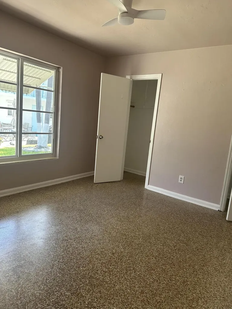 16 S Ocean Breeze Lake Worth Beach FL 33460
