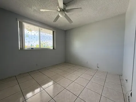 6005 Del Lago Circle Sunrise FL 33313