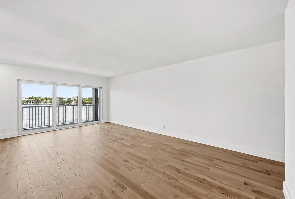 1201 S Riverside Drive Pompano Beach FL 33062