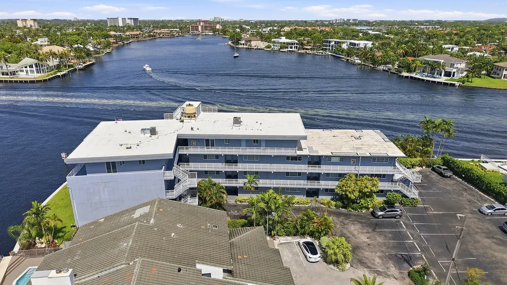 1201 S Riverside Drive Pompano Beach FL 33062