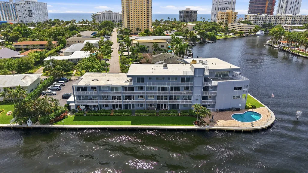 1201 S Riverside Drive Pompano Beach FL 33062