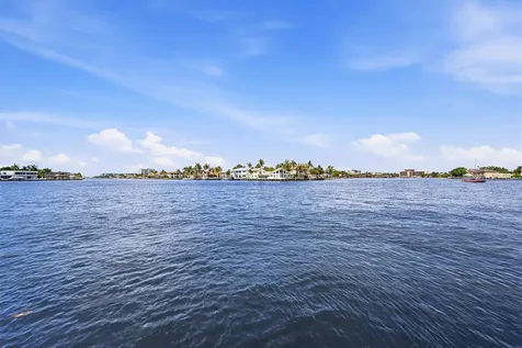 1201 S Riverside Drive Pompano Beach FL 33062