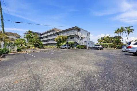 1201 S Riverside Drive Pompano Beach FL 33062