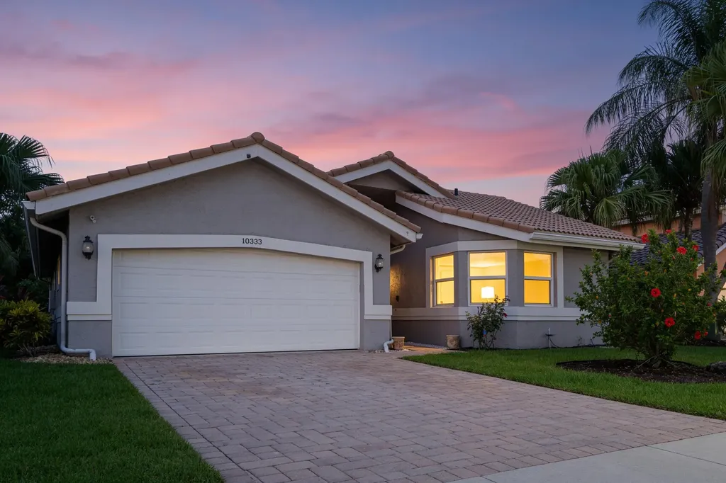 10333 Buena Ventura Drive Boca Raton FL 33498