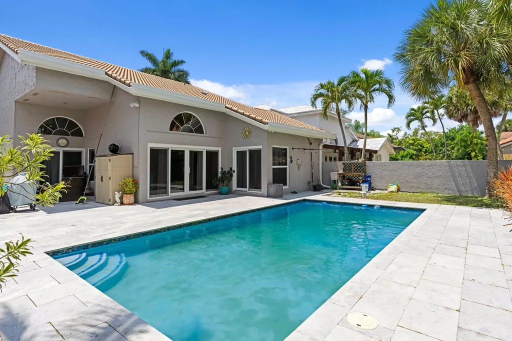 10333 Buena Ventura Drive Boca Raton FL 33498