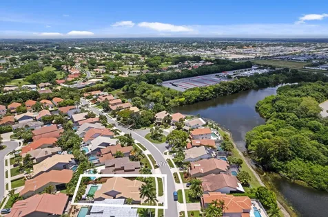 10333 Buena Ventura Drive Boca Raton FL 33498