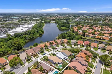 10333 Buena Ventura Drive Boca Raton FL 33498