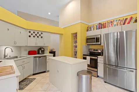 10333 Buena Ventura Drive Boca Raton FL 33498