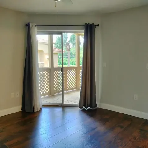 4847 Via Palm Lakes West Palm Beach FL 33417