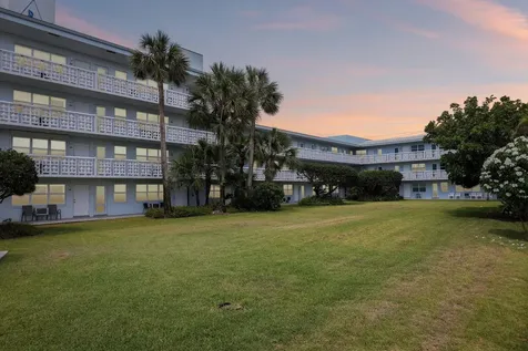 1850 S Ocean Drive Fort Lauderdale FL 33316