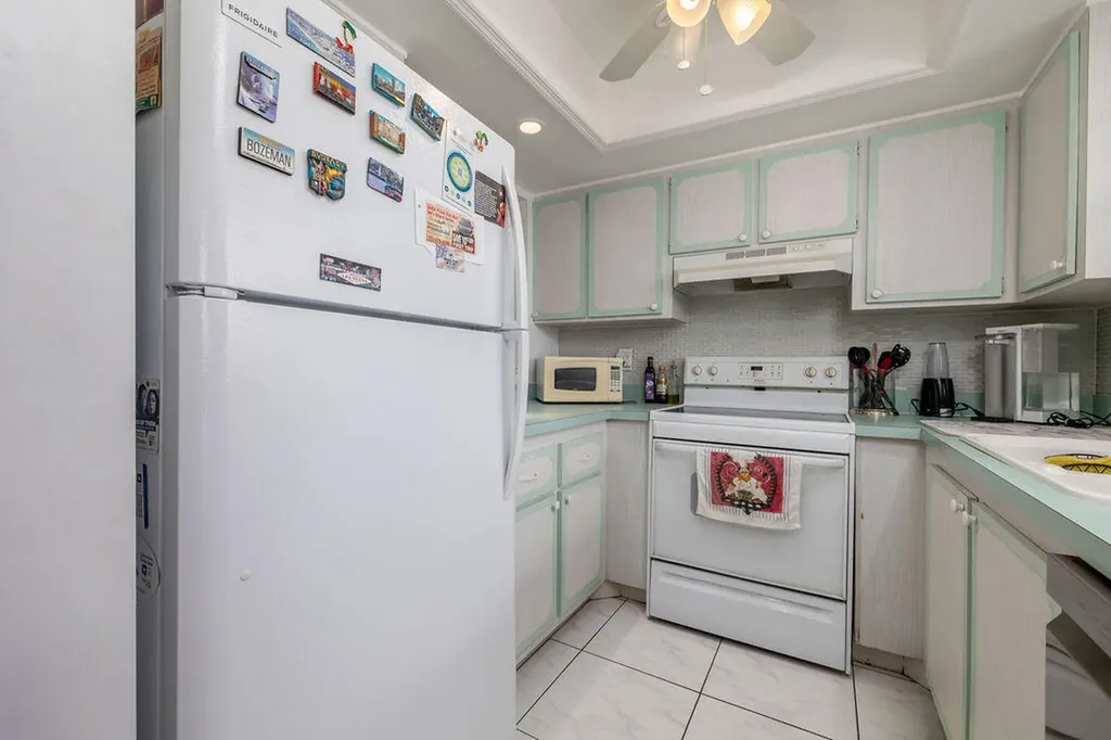 2929 SE Ocean Boulevard Stuart FL 34996