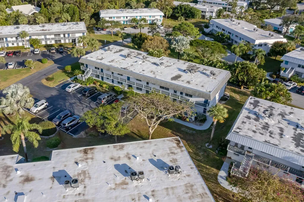 2929 SE Ocean Boulevard Stuart FL 34996