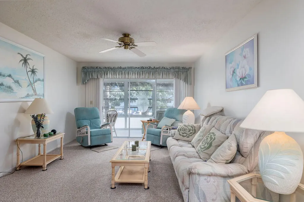 2929 SE Ocean Boulevard Stuart FL 34996