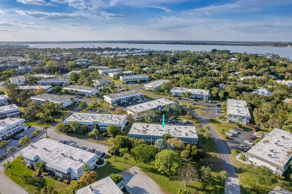 2929 SE Ocean Boulevard Stuart FL 34996