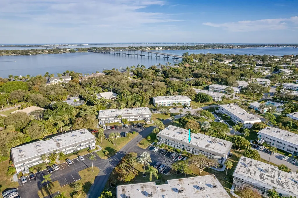 2929 SE Ocean Boulevard Stuart FL 34996