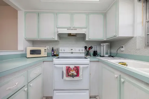 2929 SE Ocean Boulevard Stuart FL 34996