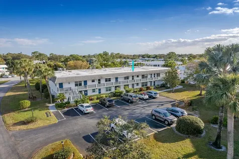 2929 SE Ocean Boulevard Stuart FL 34996