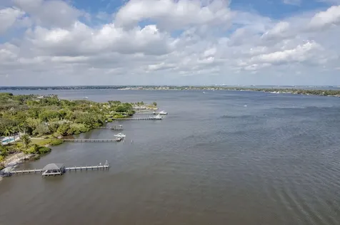 2929 SE Ocean Boulevard Stuart FL 34996