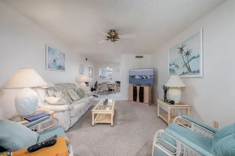 2929 SE Ocean Boulevard Stuart FL 34996