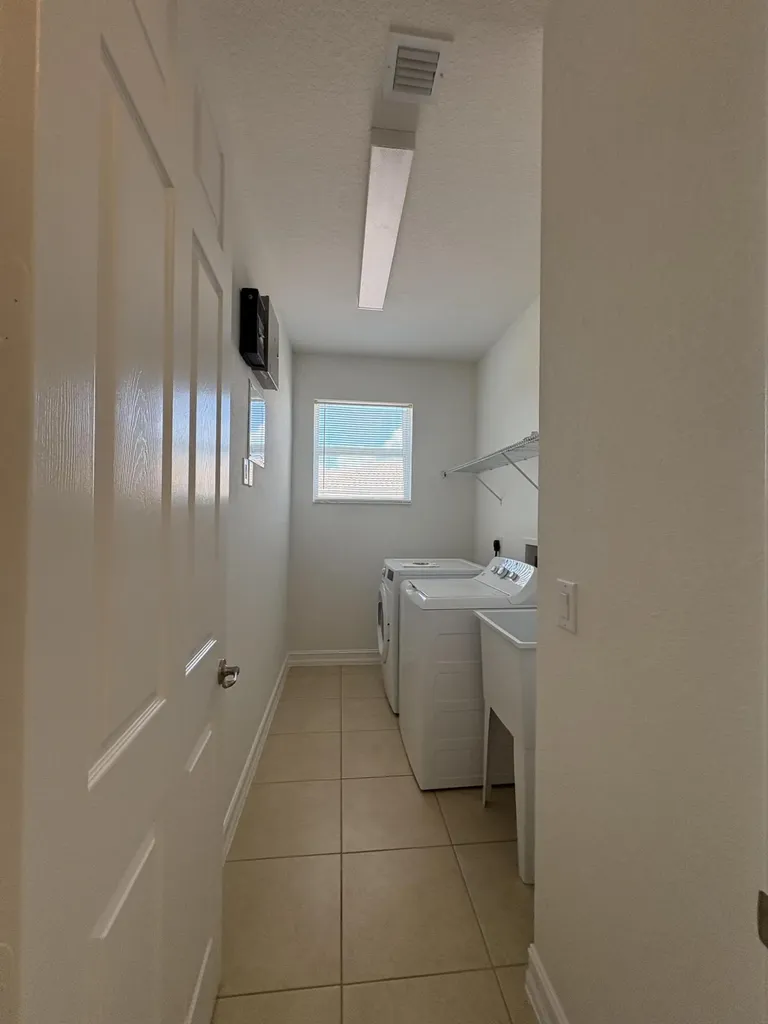 8187 Half Dome Court Boynton Beach FL 33473