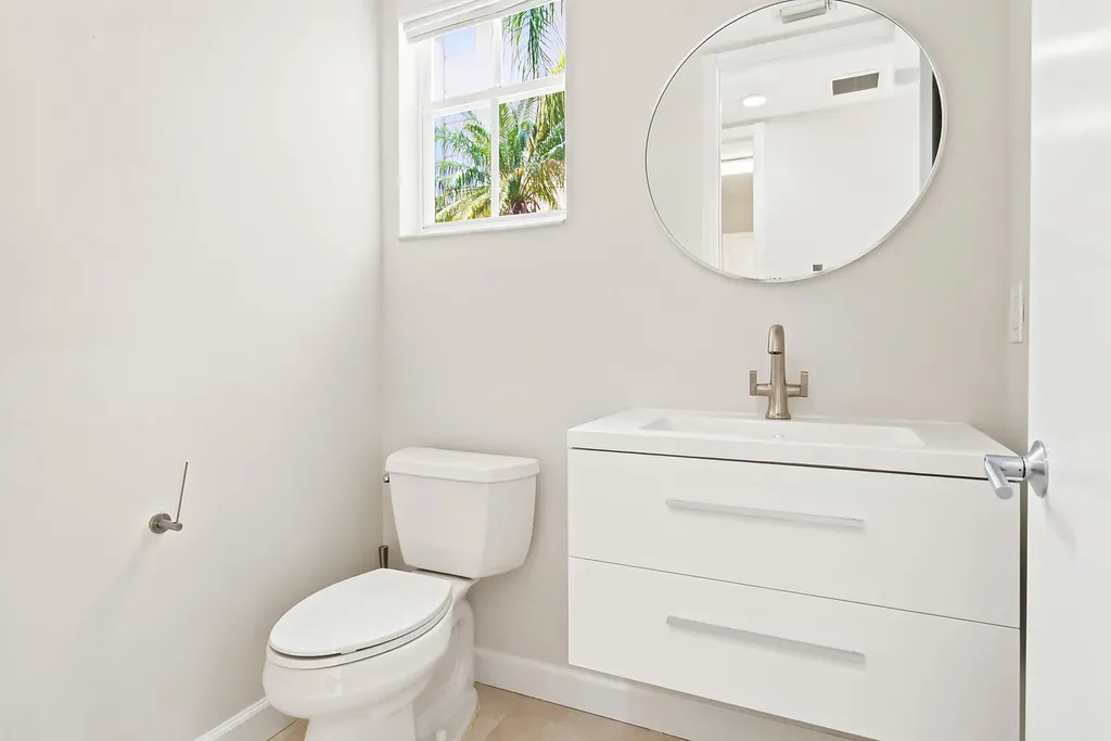 207 Isle Verde Way Palm Beach Gardens FL 33418