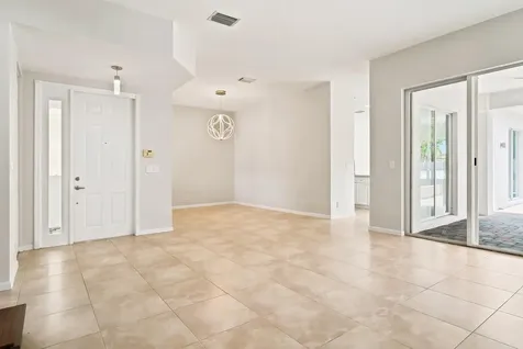 207 Isle Verde Way Palm Beach Gardens FL 33418