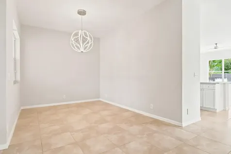 207 Isle Verde Way Palm Beach Gardens FL 33418