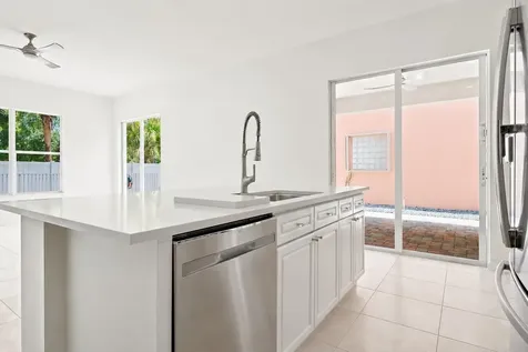 207 Isle Verde Way Palm Beach Gardens FL 33418