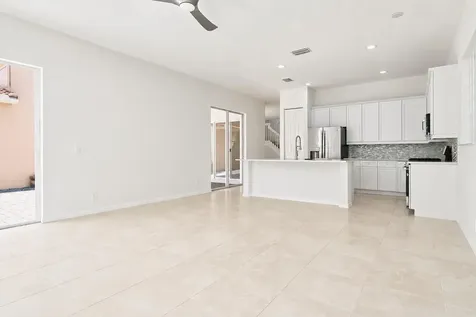 207 Isle Verde Way Palm Beach Gardens FL 33418