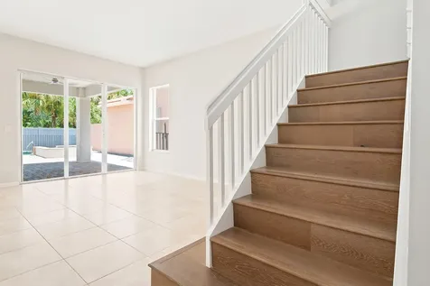 207 Isle Verde Way Palm Beach Gardens FL 33418