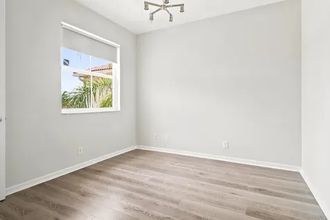 207 Isle Verde Way Palm Beach Gardens FL 33418